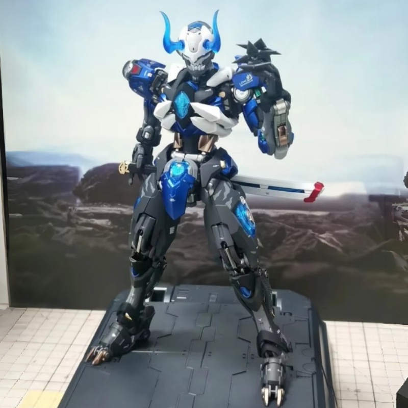 Model Kit Lone Shadow - Hemoxian Mg 1/100 Scale Lone Shadow