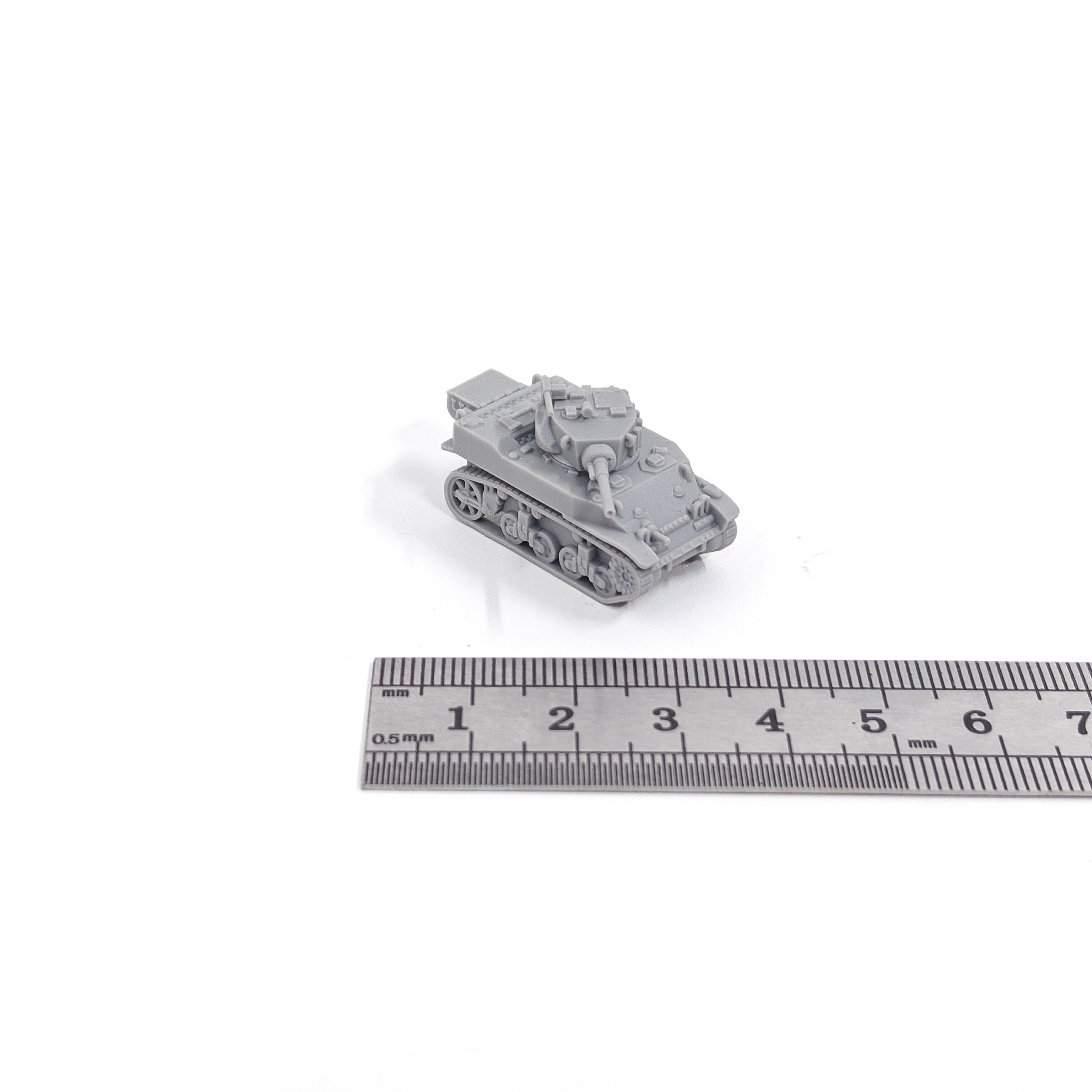 1/144 Scale  M5A1 Stuart Light - Model Kit Zza reseña y precio