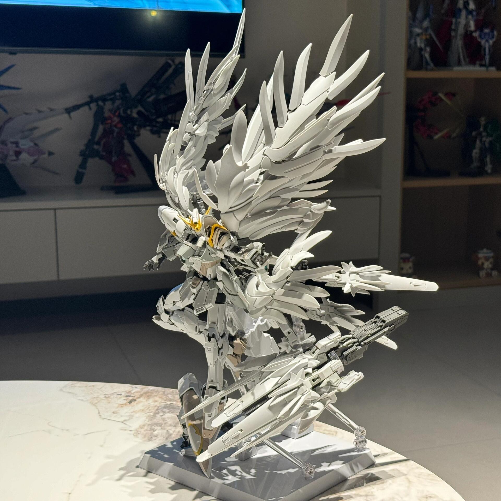 In Stock Daban 8827 Wing Zero  - Model Kit Oberon reseña y precio