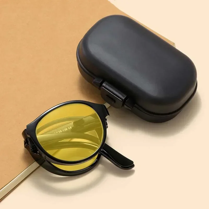 Folding Reading Glasses with C - Magnifier With Light reseña y precio