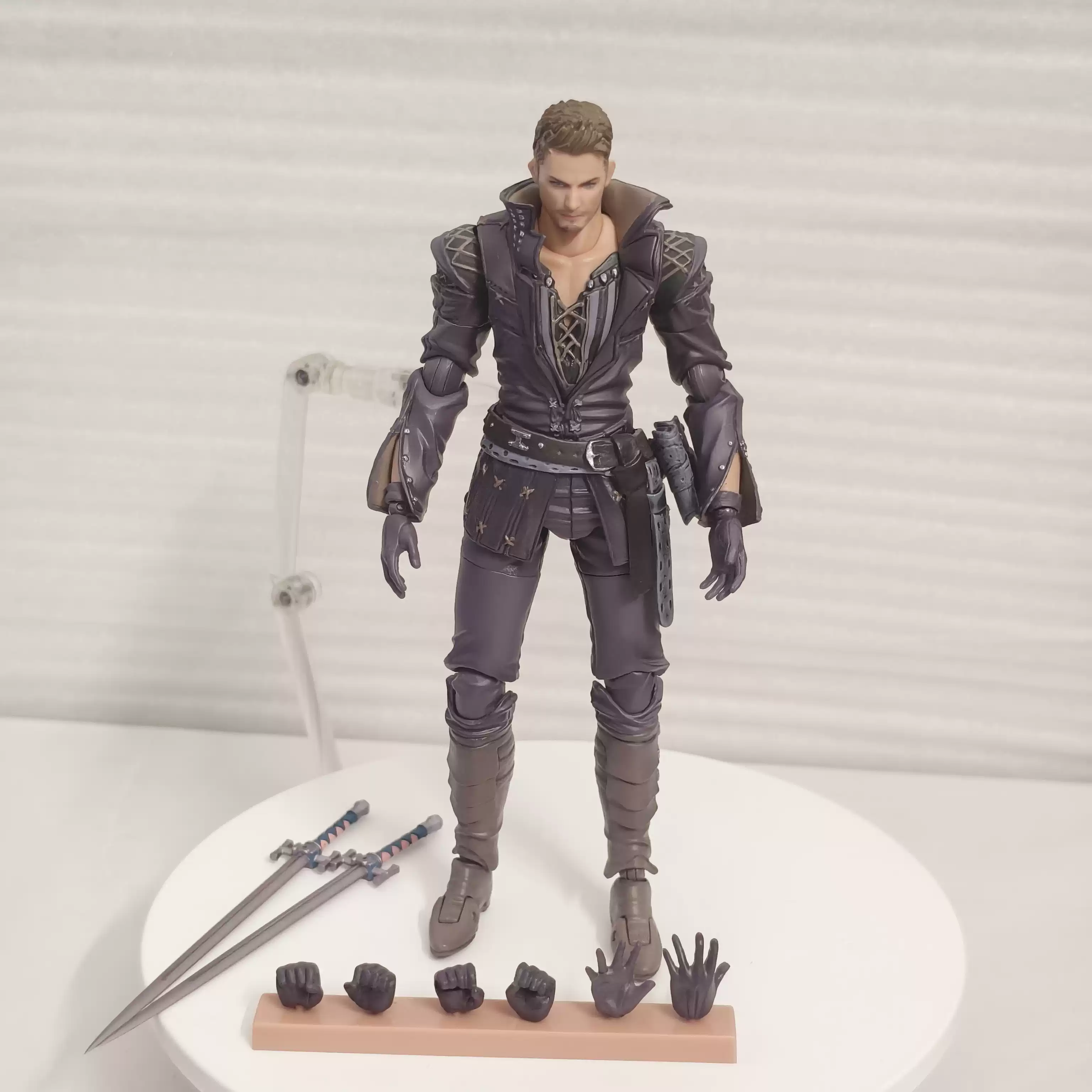 SE BRING ARTS Final Fantasy XV - Model Kit Final Fantasy reseña y precio