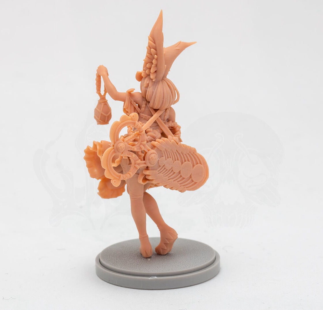 Kingdom Death KD 28417 Beauty  - Model Kit Zza reseña y precio