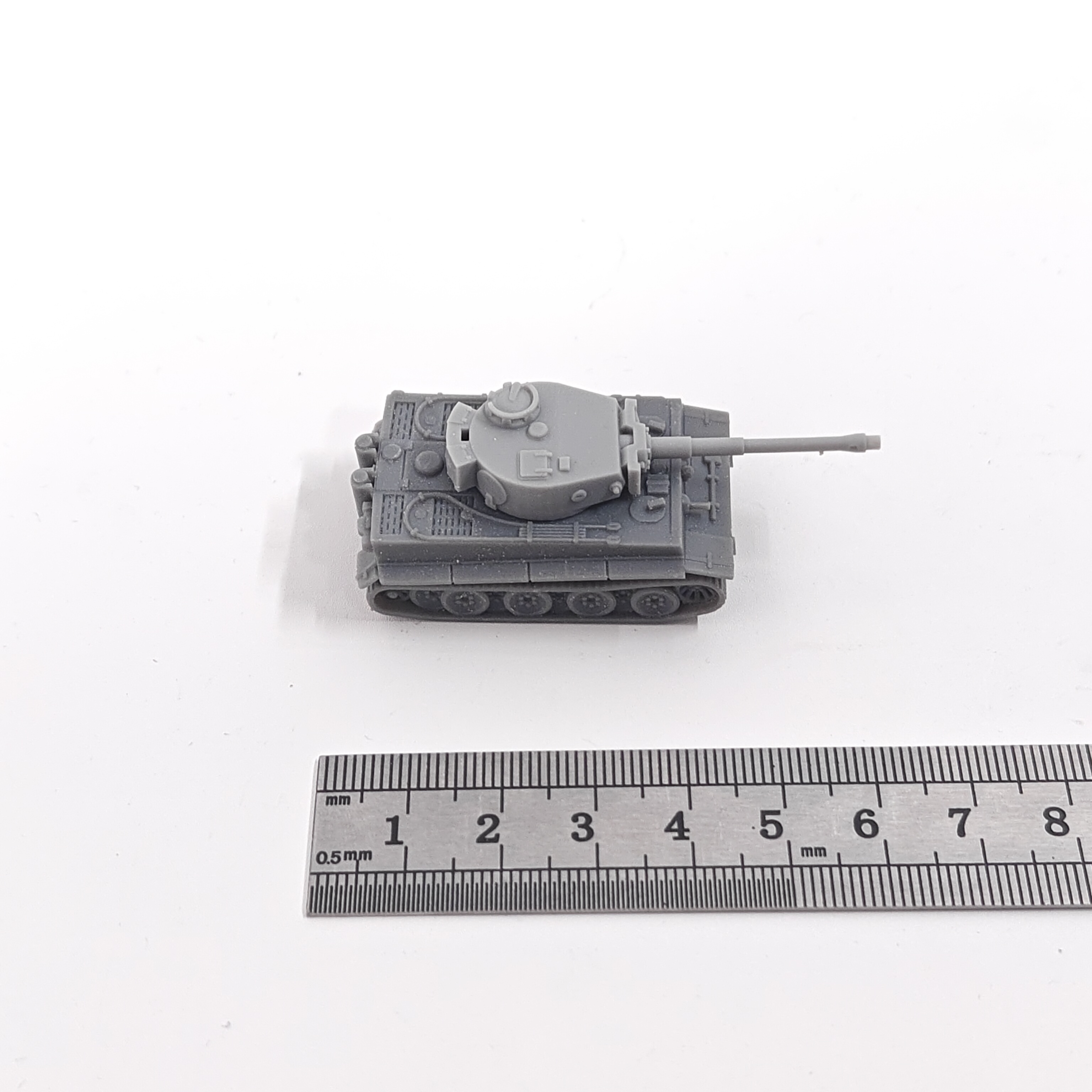 1/144 Scale Tiger I Mid tank M - Model Kit Zza reseña y precio