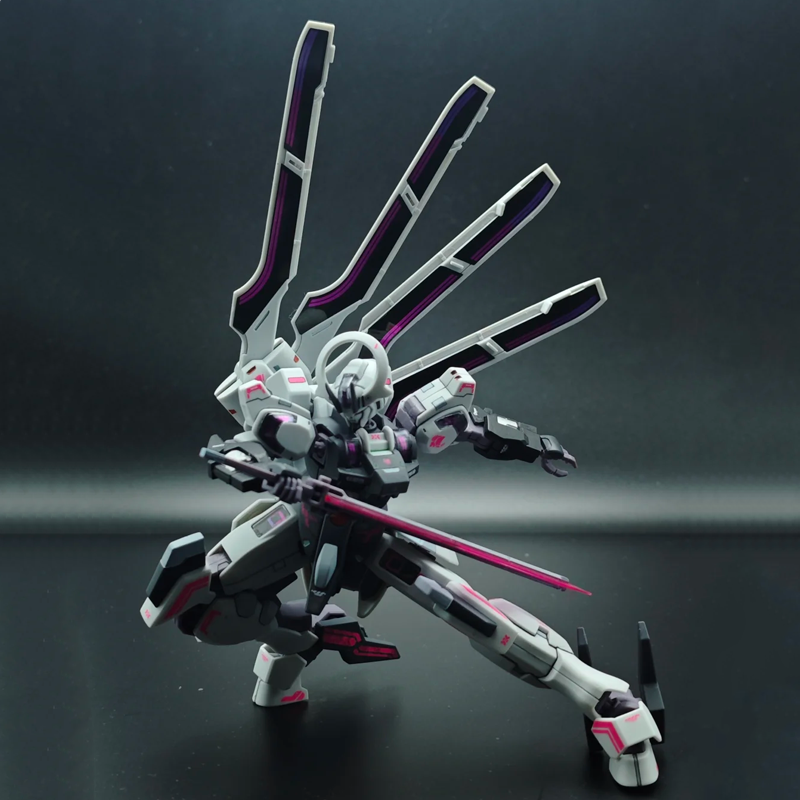 HG 1/144 Schwarzette The Witch - Model Kit Kshatriya reseña y precio
