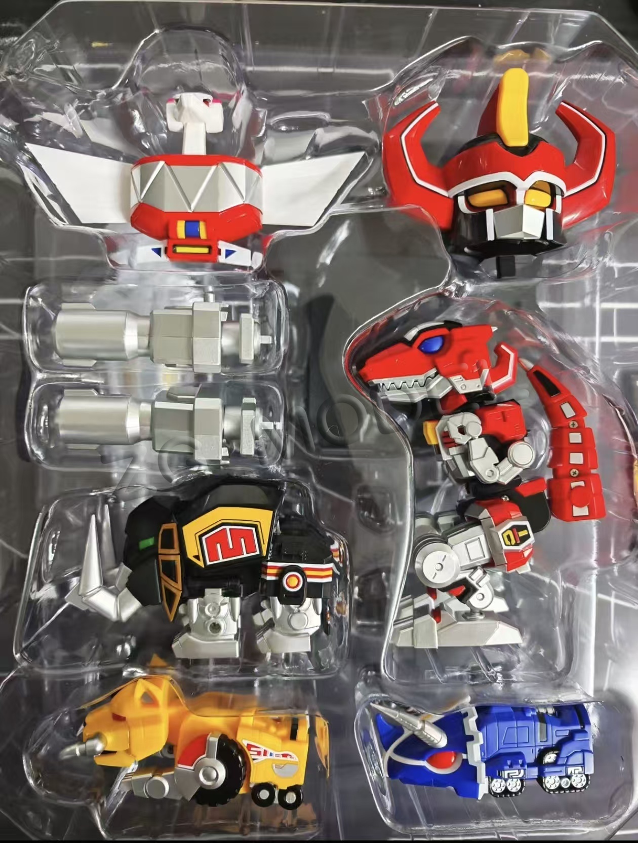 Hours Action Toys MIGHTY DEFOR - Model Kit Megazord reseña y precio